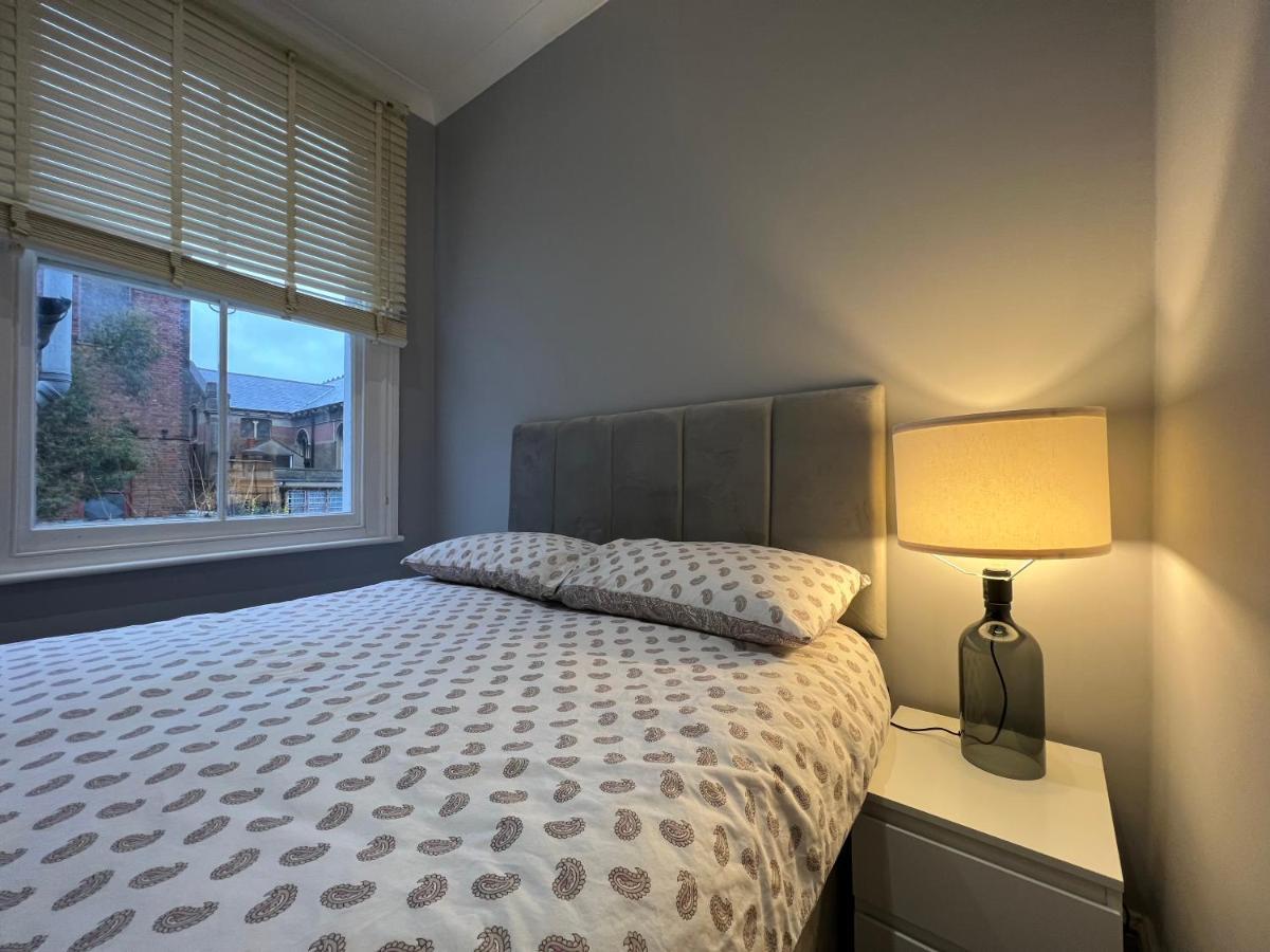 Lovely 2-Bedroom Victorian Flats Londen Buitenkant foto