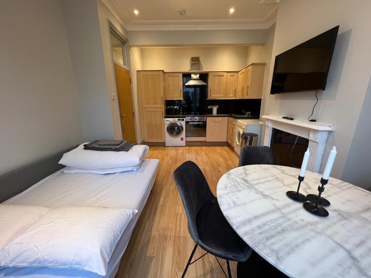 Lovely 2-Bedroom Victorian Flats Londen Buitenkant foto