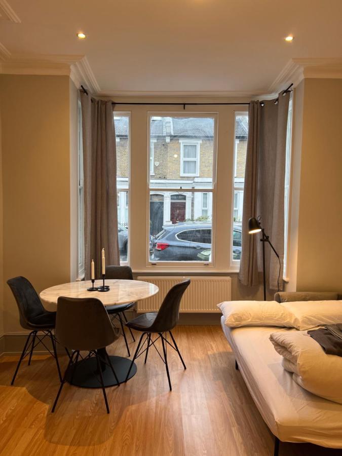 Lovely 2-Bedroom Victorian Flats Londen Buitenkant foto